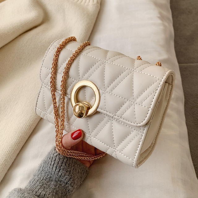 ネットセレブ人気スモールバッグ女性2020オールマッチメッセンジャーバッグチェーンショルダーバッグファッションスモールスクエアバッグの新トレンドバージョン 手作りハンドバック71546271432