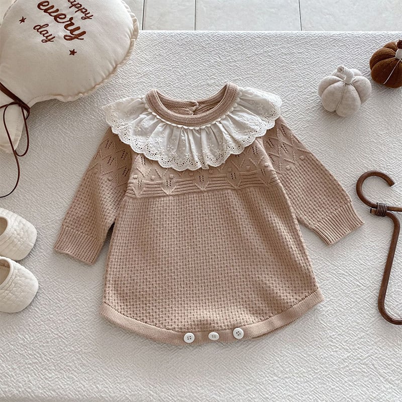 【秋作】レース襟ロンパース