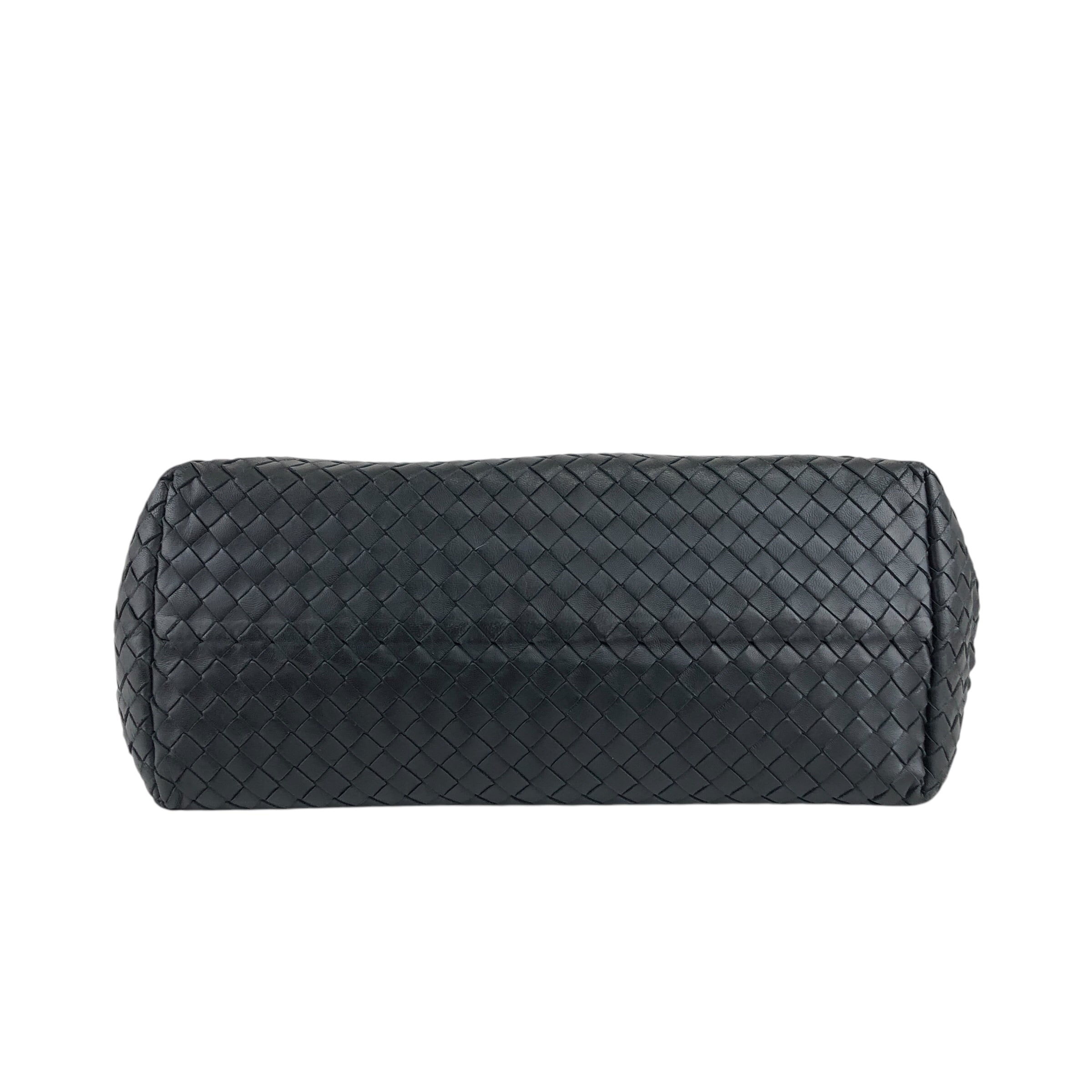 Bottega Veneta ボッテガ・ヴェネタ ショルダーバッグ ブラック レザー