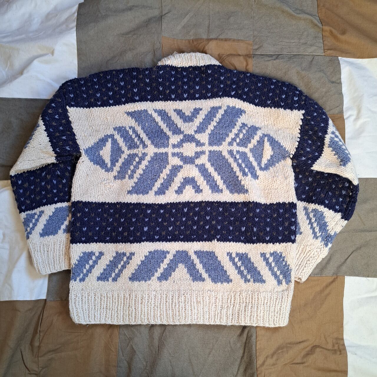 エクアドル製 ネイティブ柄セーター used [512003] | VACFF