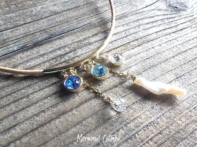 Sea Breeze Choker バミューダブルー・スワロフスキーと海の革紐