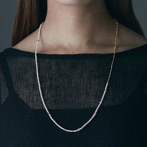 Leonie ネックレス