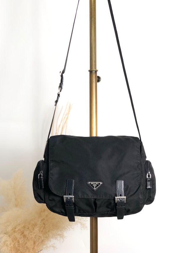 PRADA プラダ ショルダーバッグ ブラック トライアングルロゴ ナイロン メッセンジャーバッグ サイドポケット vintage ヴィンテージ オールド kedmv3