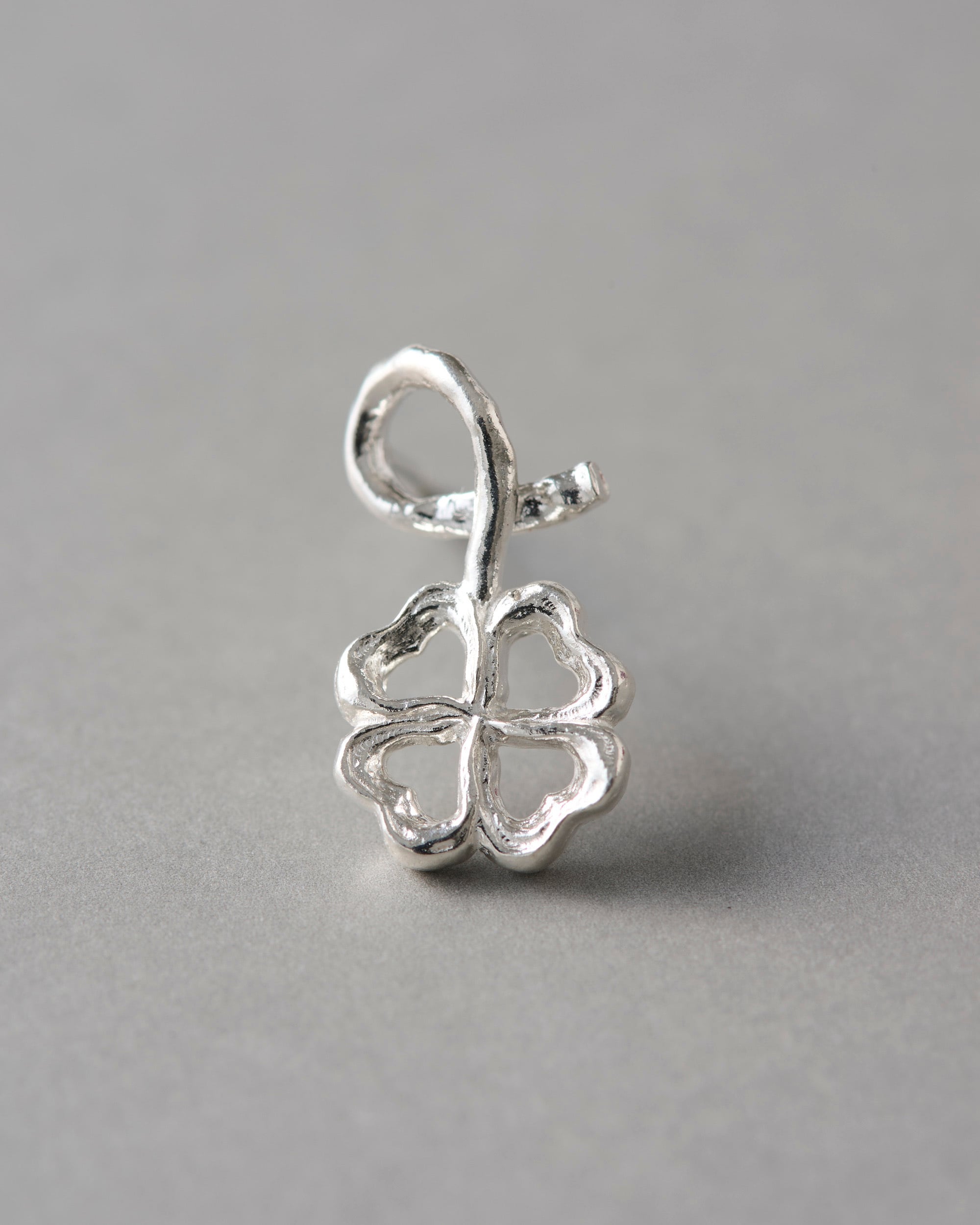 legiomade◎ピアス両耳用◎SILVER925◎眼◎シルバー925 南京錠 earring SILVER925 18G #LJ18022P 南京錠 ピアス