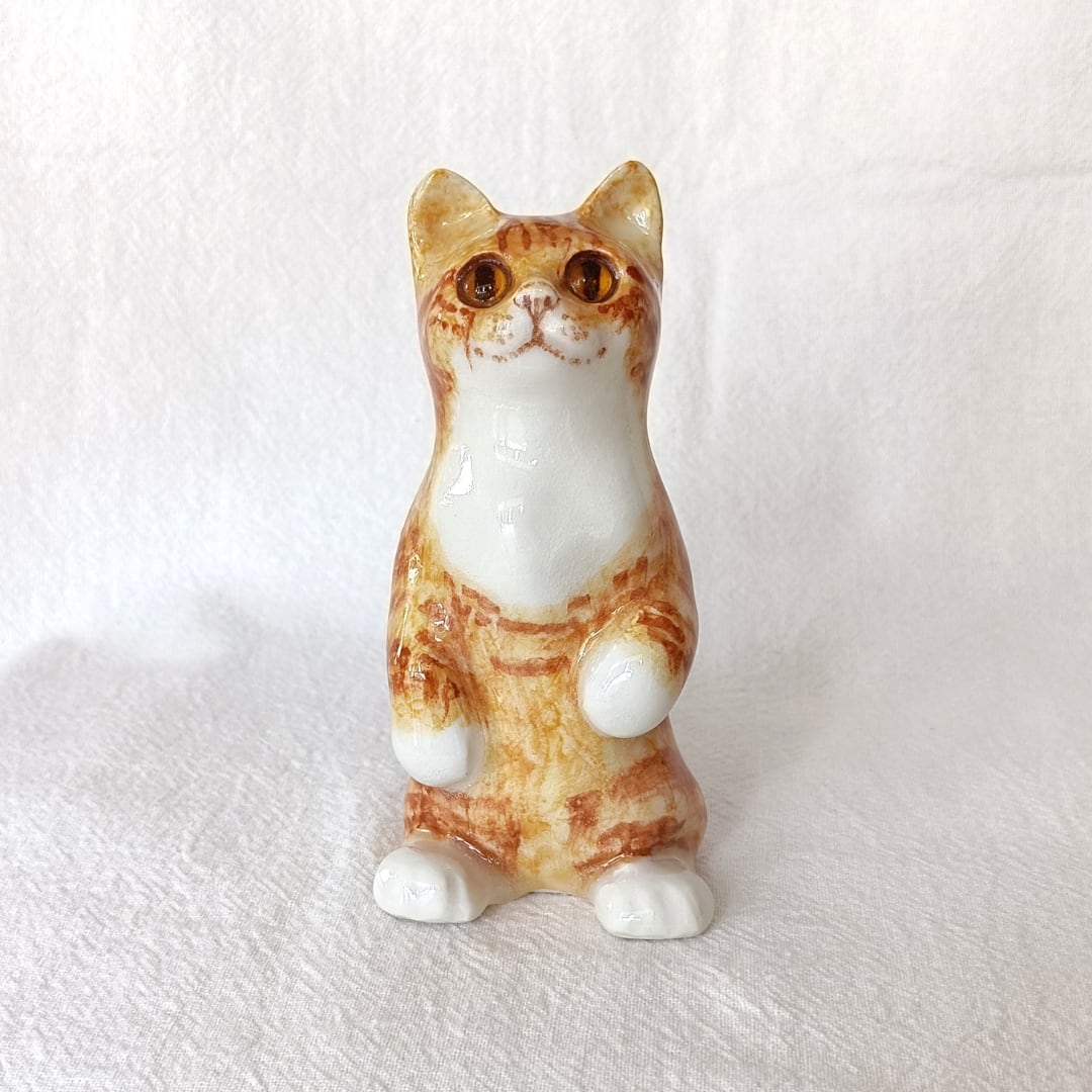 チェシャ猫の置物 ウィンスタンレイ・(ケンジントン)キャット サイズ2 NO2