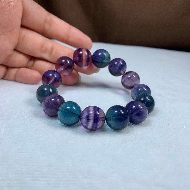 13.レアカラーグラデーションフローライトブレスレット