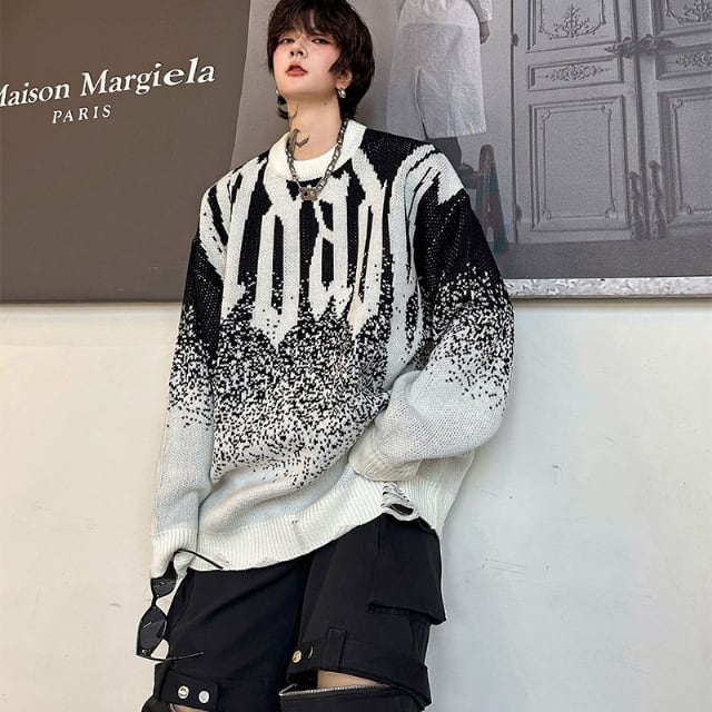 【予約販売】ニット セーター オーバーサイズ ダメージ加工 ラウンドネック グラデーション メンズ ブラック ホワイト こなれ感 ストリート お洒落 韓国 トレンド 秋冬 M/L/XL/2XL