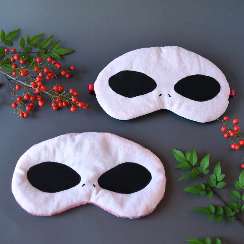 送料無料】宇宙人アイマスクと小豆のホットアイピロー2点セット