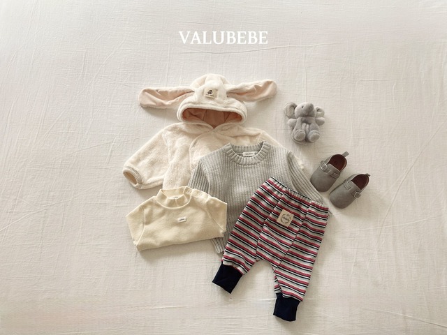 【予約/特典】valu bebe / rabbit fleece jacket