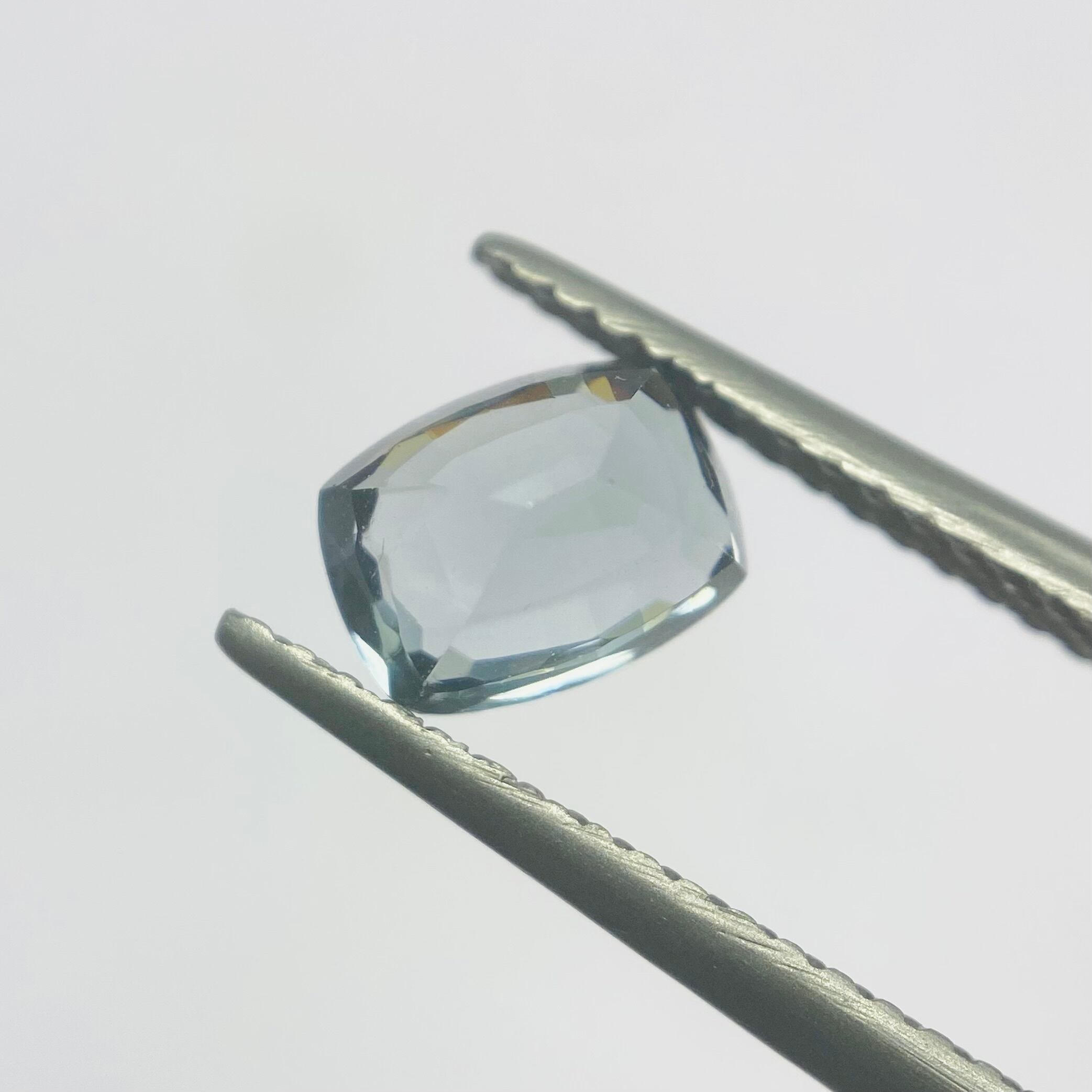 どこまでも澄んだクラシックなグレースピネル