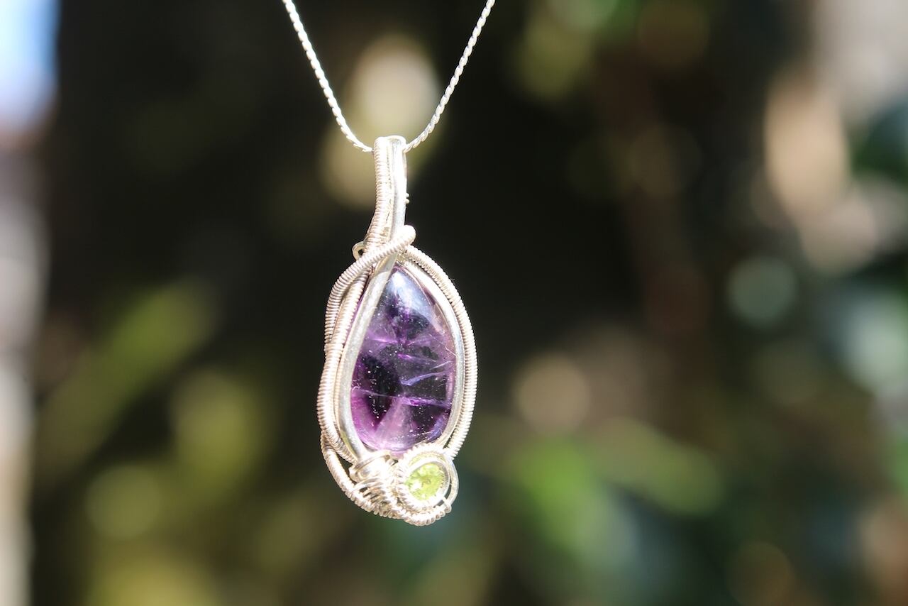 Trapiche amethyst & Facet cut Peridot silver925 wirewrapping pendant