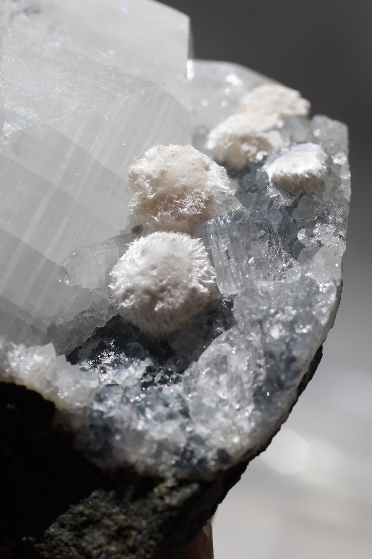 モルデナイト × カルセドニー × アポフィライト「光と雲」Mordenite Chalcedony Apophyllite ◇ 天然石・鉱物・パワーストーン・原石 | st00346