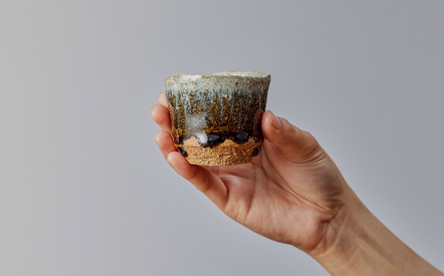 【川上清美】唐津焼／朝鮮唐津　ぐい呑み　1点物　共箱付き