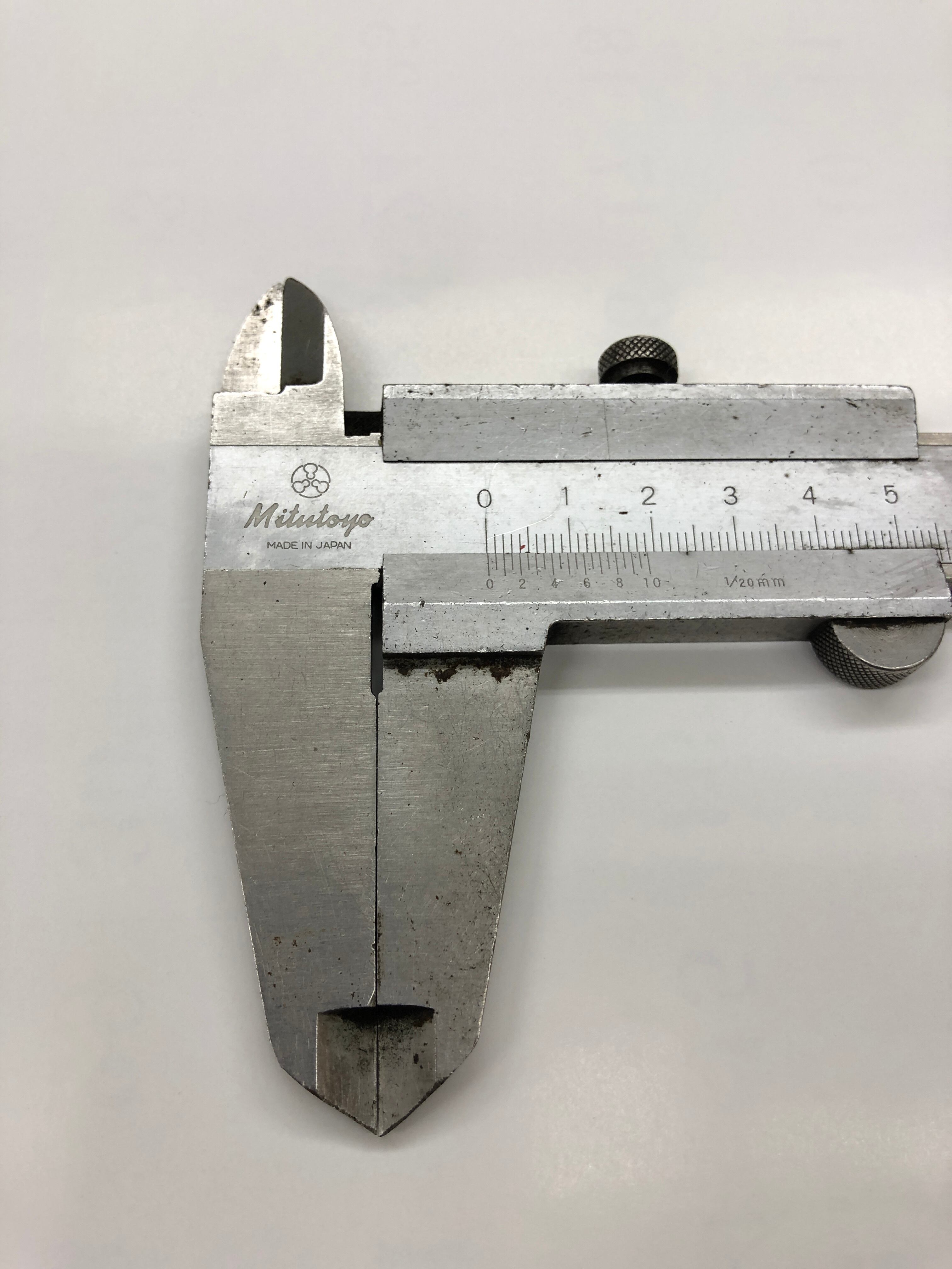 ミツトヨ ノギス 0〜300mm | Mori Iron Works ミツトヨ ノギス 0〜300mm | Mori Iron Works