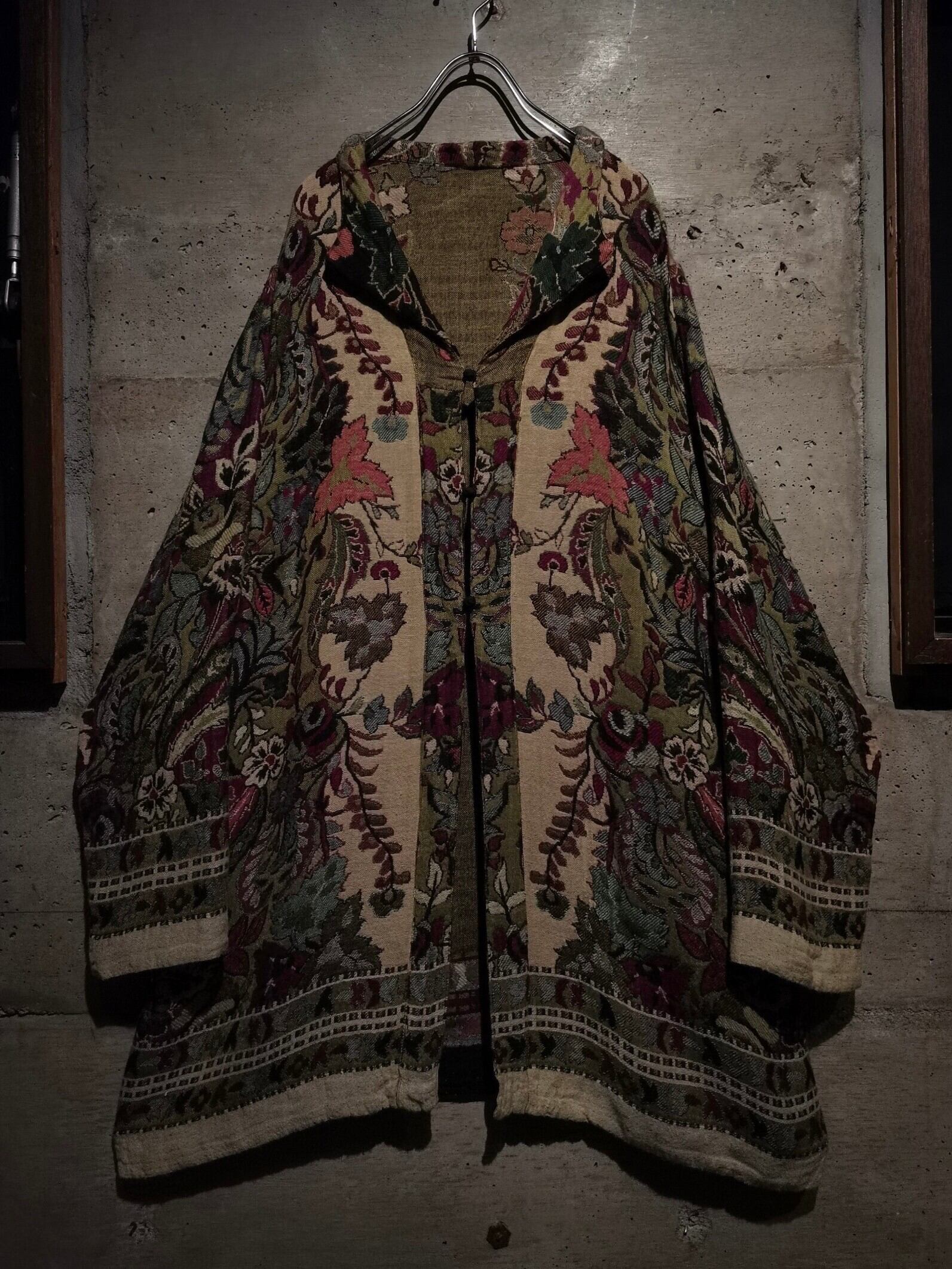 Caka】Beautiful Flower Pattern Vintage Loose Goblin Long Jacket 
