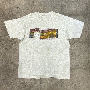 90s CANADA souvenir TEE / USED