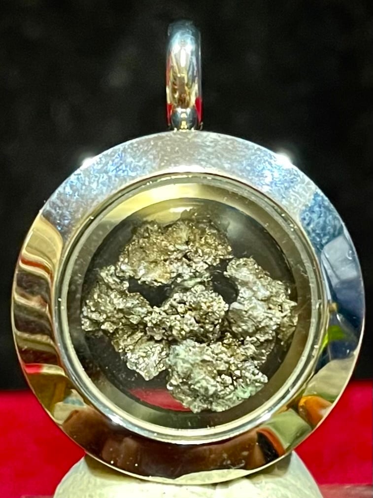 5) 日本人の「心」に寄り添う御守り・奥出雲「玉鋼(タマハガネ)」ステンレスPT