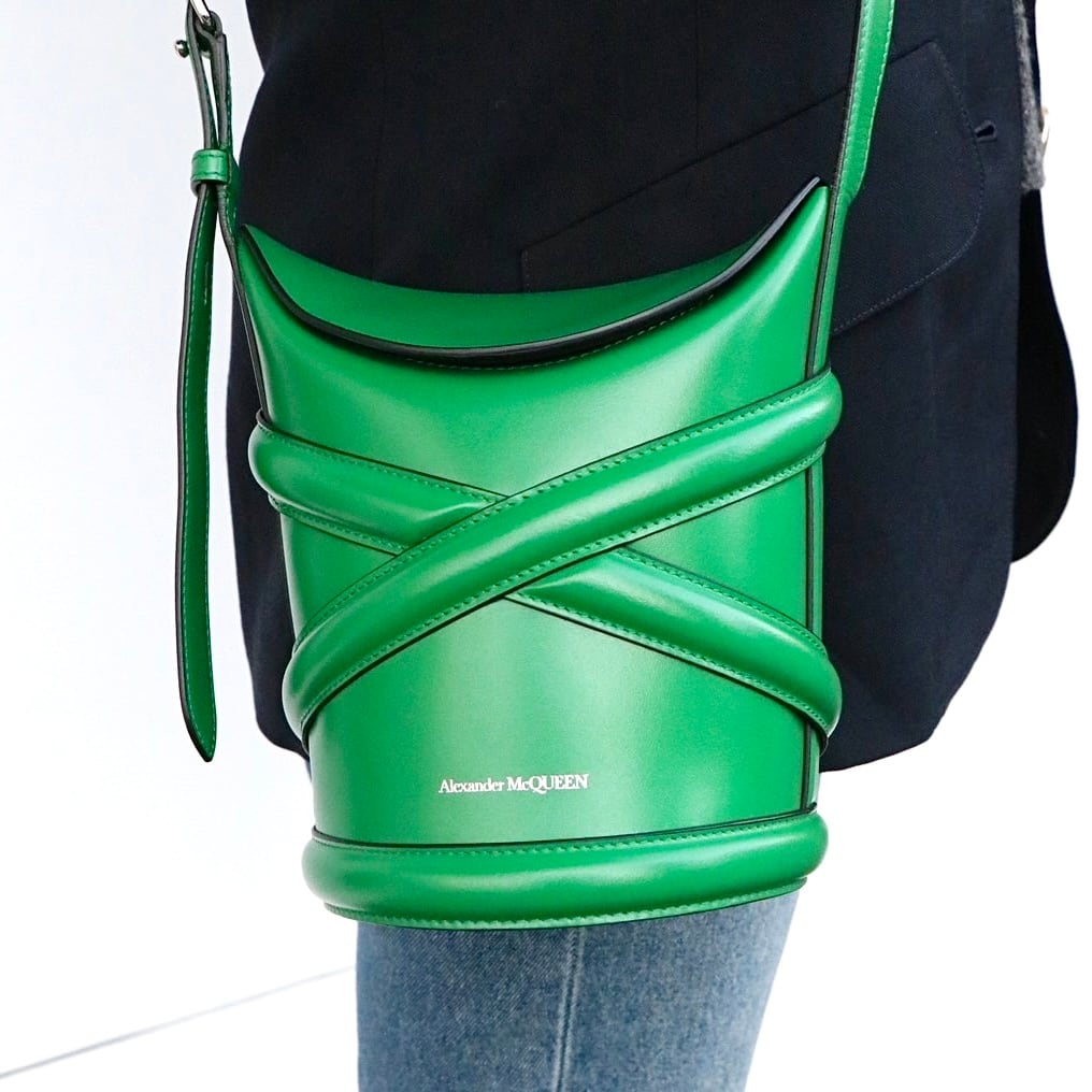 未使用品】Alexander McQueen ザ カーブ ショルダーバッグ レザー  