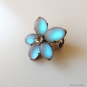 アンティークジュエリー サフィレット すみれ ブローチ【クリア】