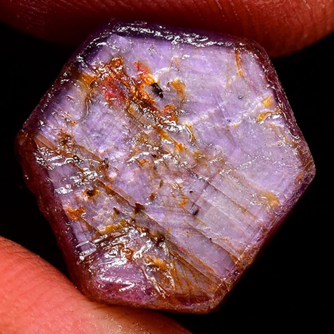 世界の原石:スタールビー 18.55ct:3691】非加熱 マダガスカル産  