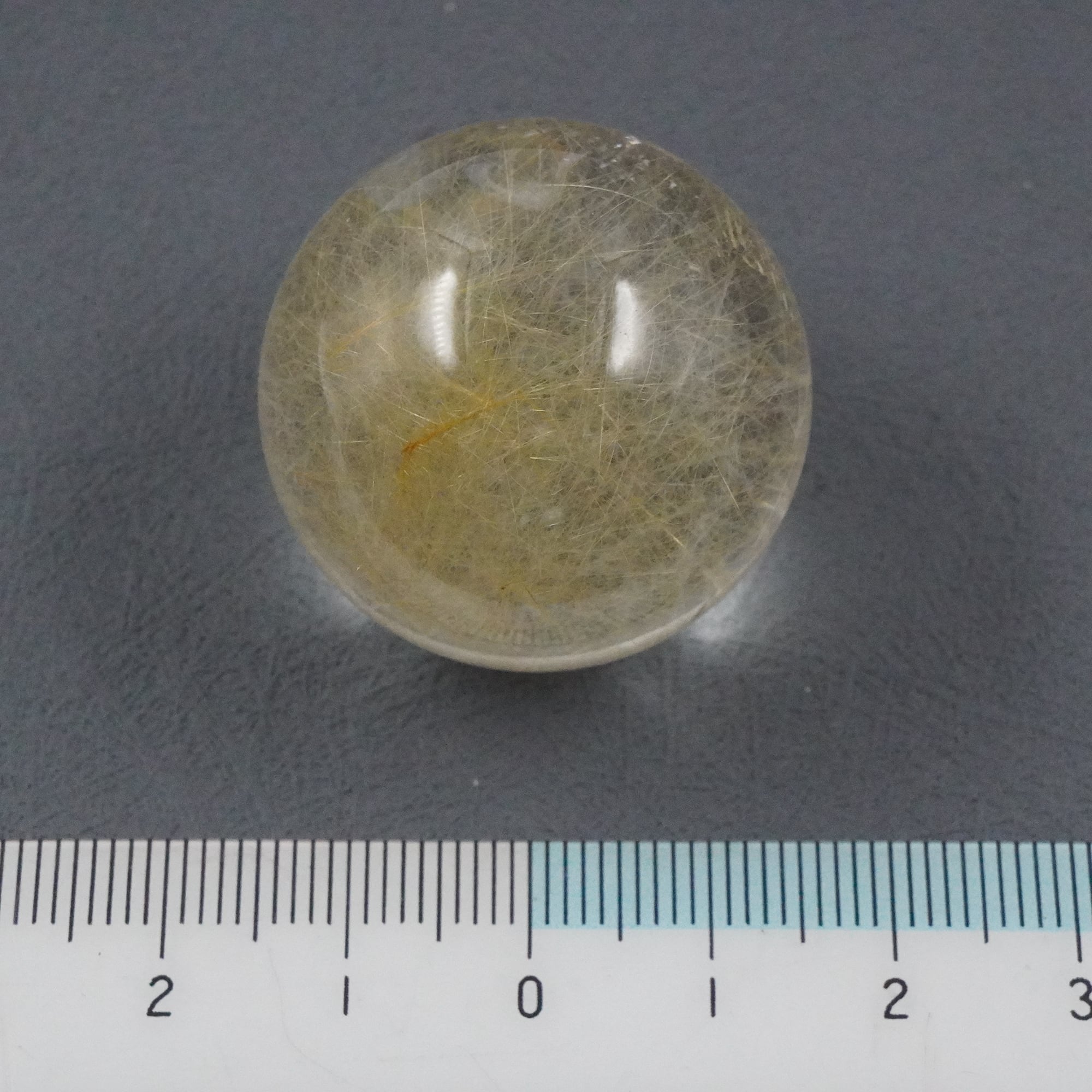 針水晶玉 直径約30mm | じゅず製造・販売・修理 [加藤珠数店]