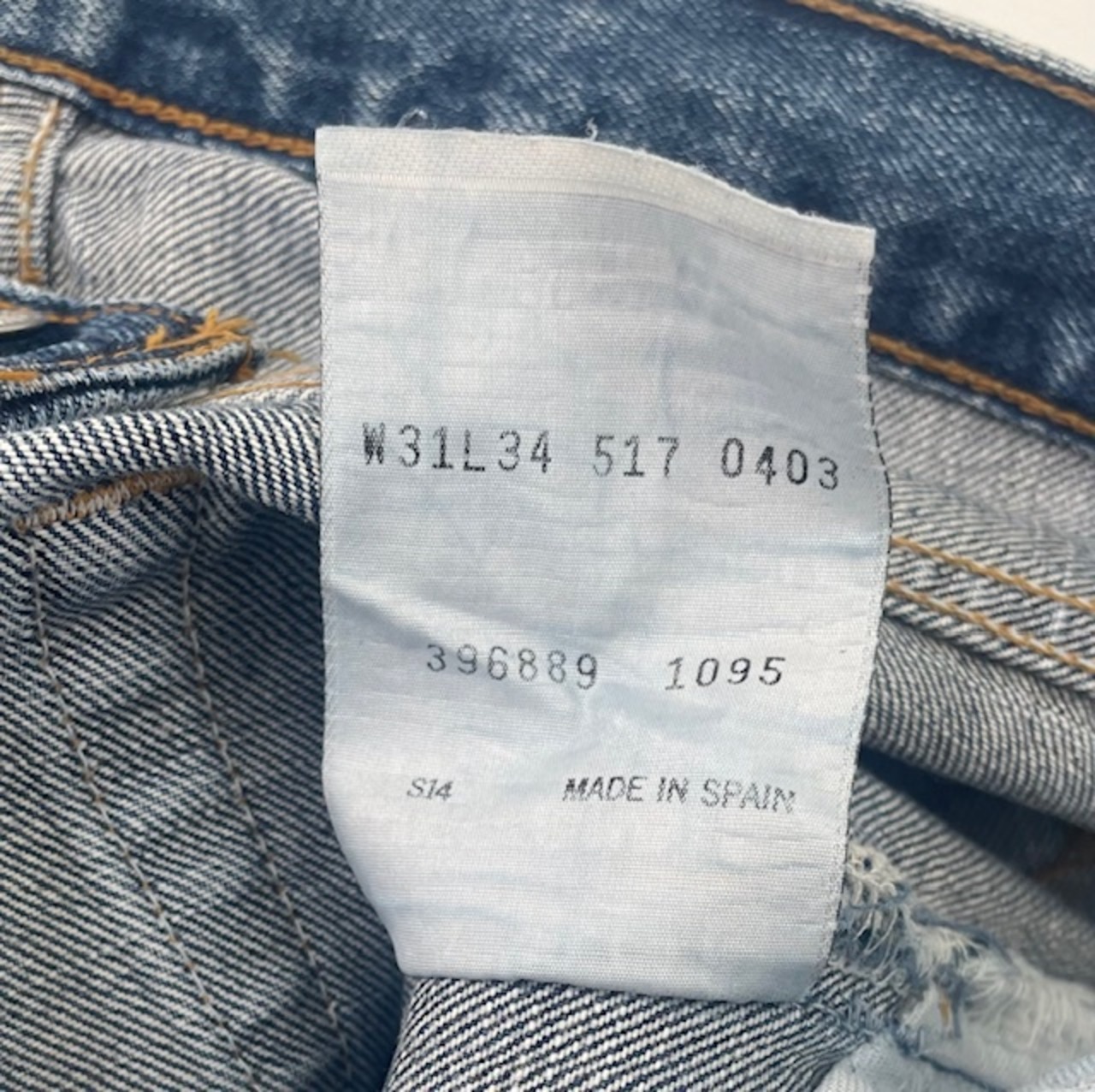 M-282  リーバイス 517 古着 1995年　SPAIN製　  W77cm(ぐるり） 股下 71cm