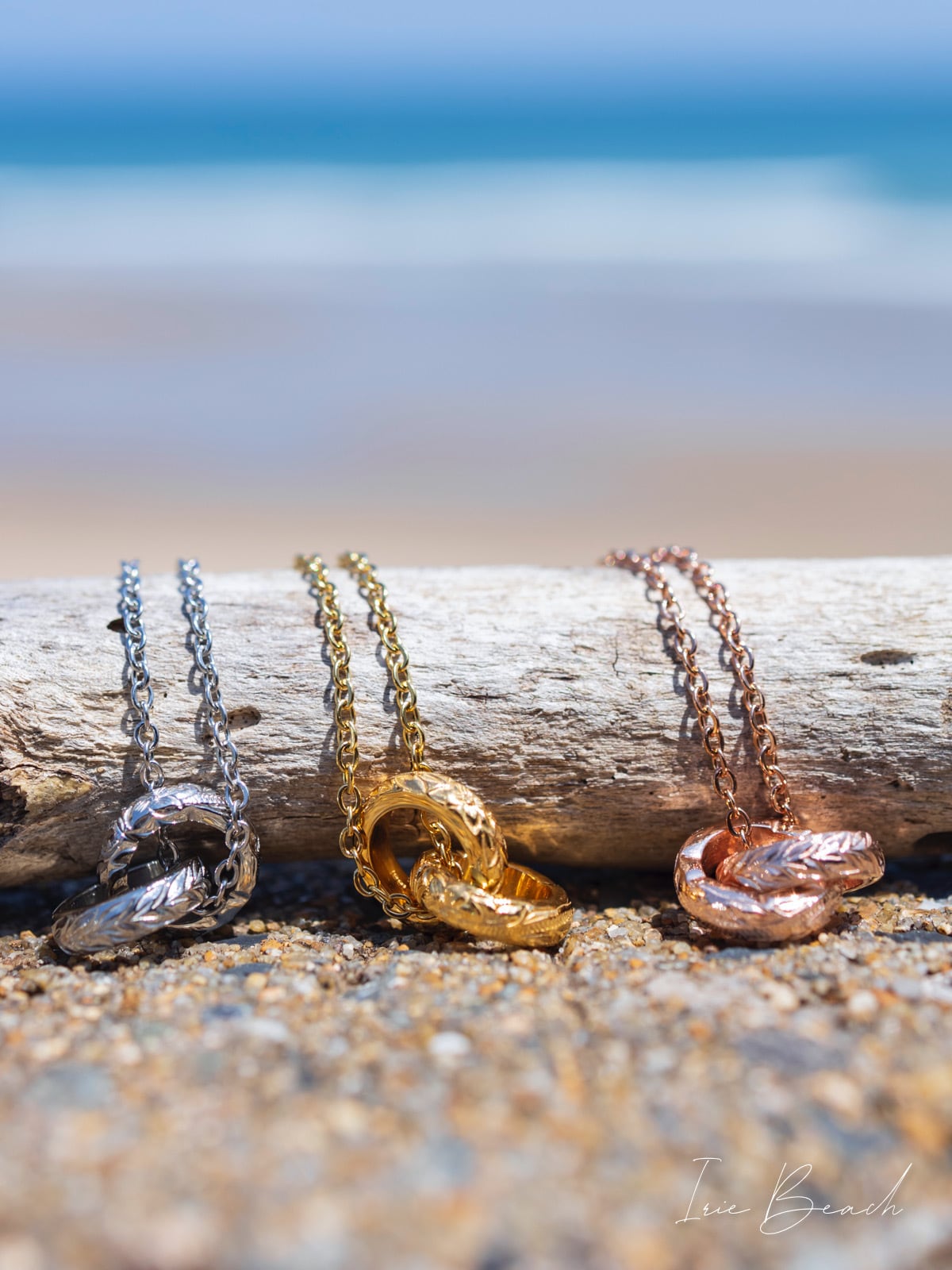 Double ring necklace