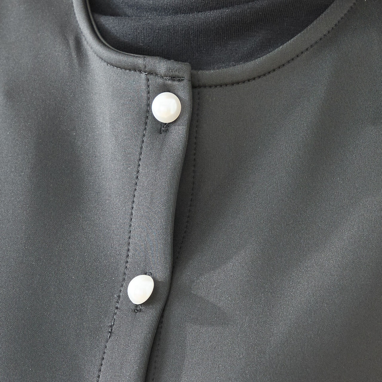 TRUBE フリルデザインペプラムベスト【M~L】ブラック