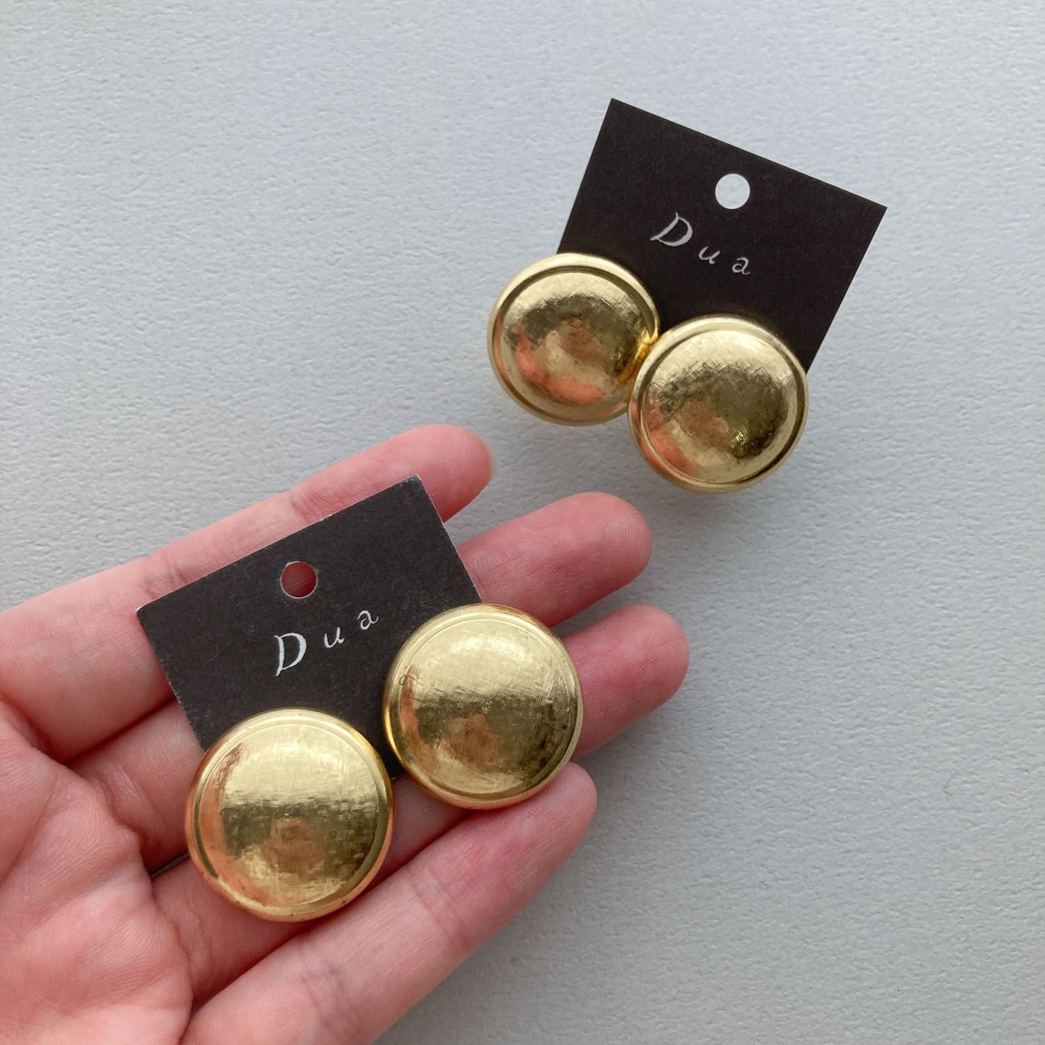 再入荷〉USA真鍮ラウンドカボションの〈ピアス/イヤリング〉 ＊チタン