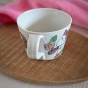 村田菜穂美作　子供用ミニマグ　「こりすちゃんとお花」［2104130000300］