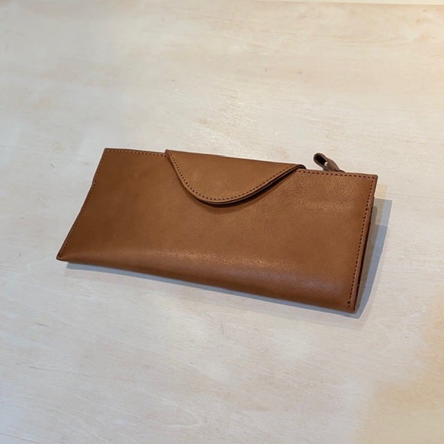 B.stuff　新色入荷！薄手の長財布(クミン)