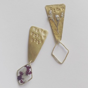 plate earrings / pierce