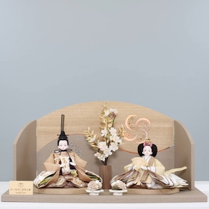 ピーカブーひな人形 ベルズキッスシリーズ 新王飾り 【みこと -Mikoto-】 ひな人形|雛人形|桜|屏風照明|和モダン