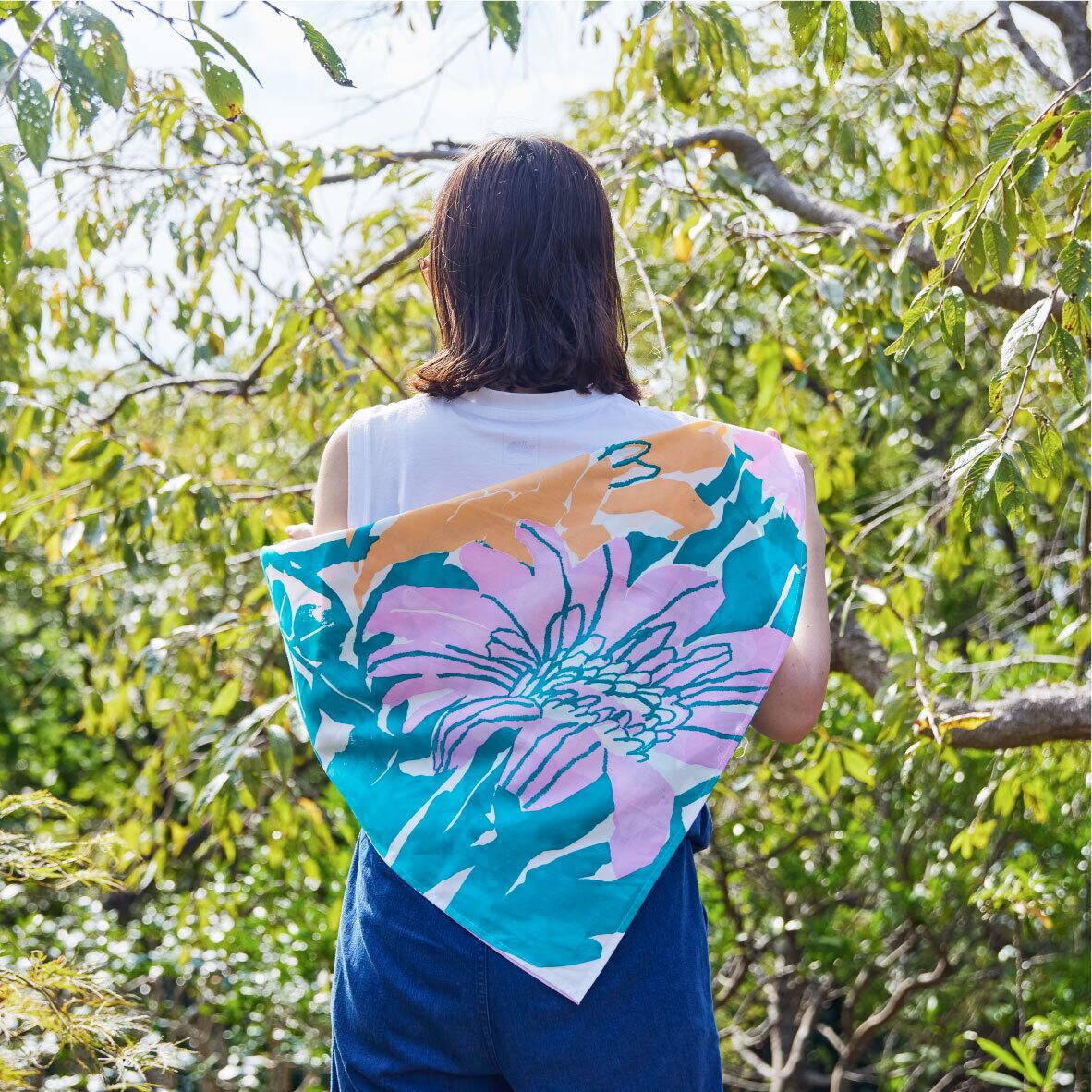 平塚の花スカーフ（ピンク） | run-run textiles