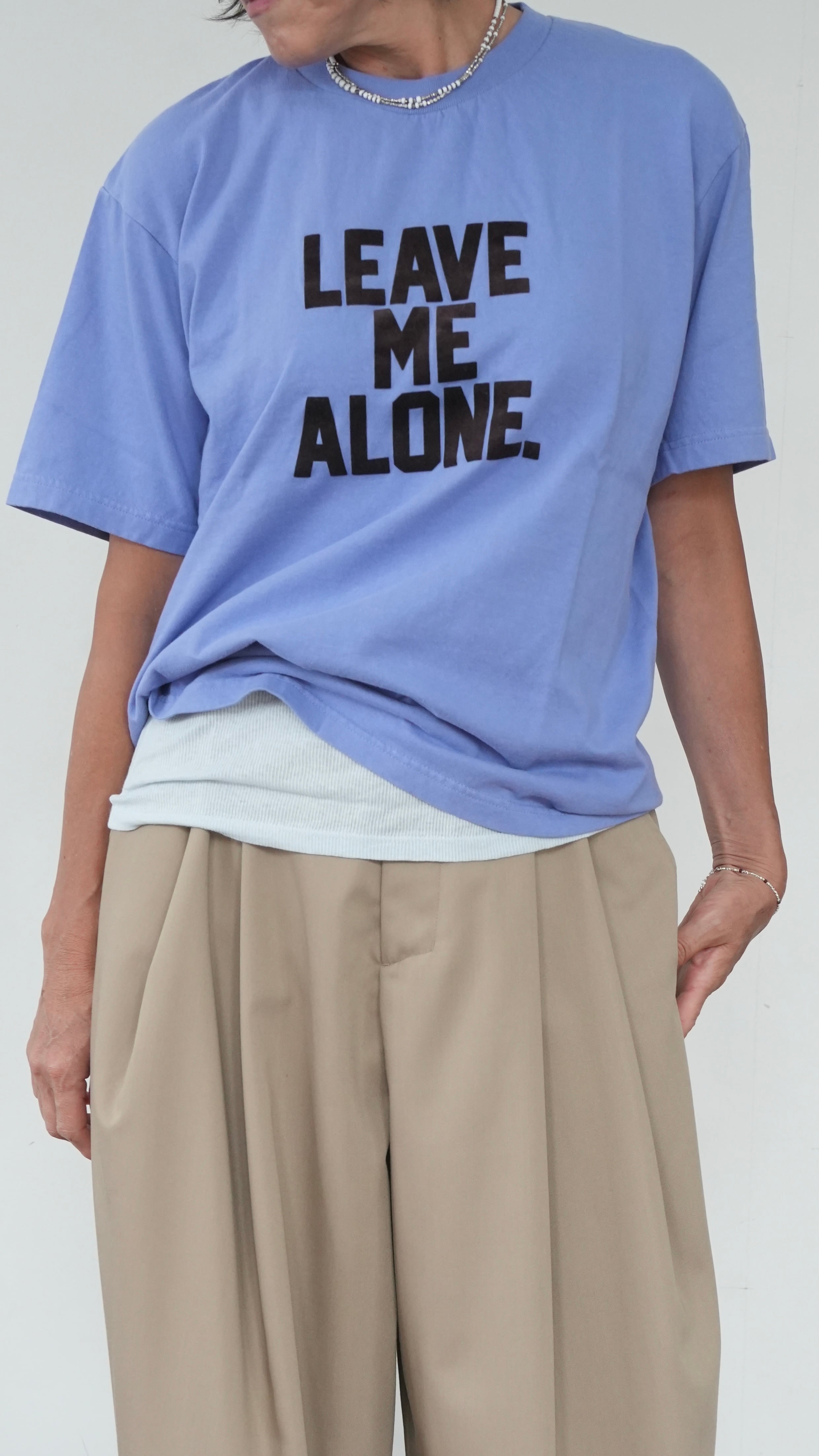BOX TEE -LEAVE ME ALONE-