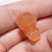 アラシャン瑪瑙 妖精の彫刻ビーズ － 砂漠の神秘のささやき