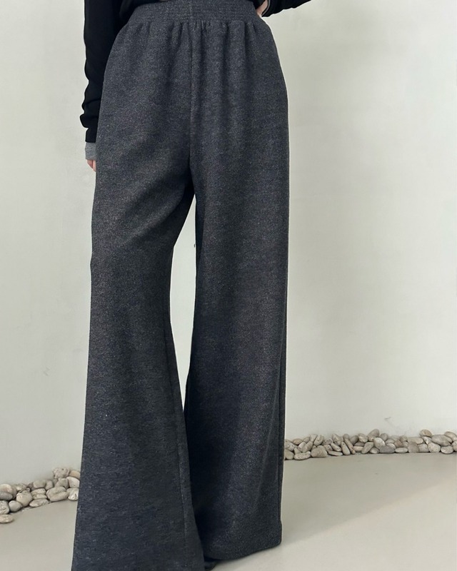 ステッチ入りワイドフィットパンツ