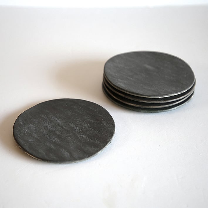 ひらひら小皿11.5cm(墨黒化粧)