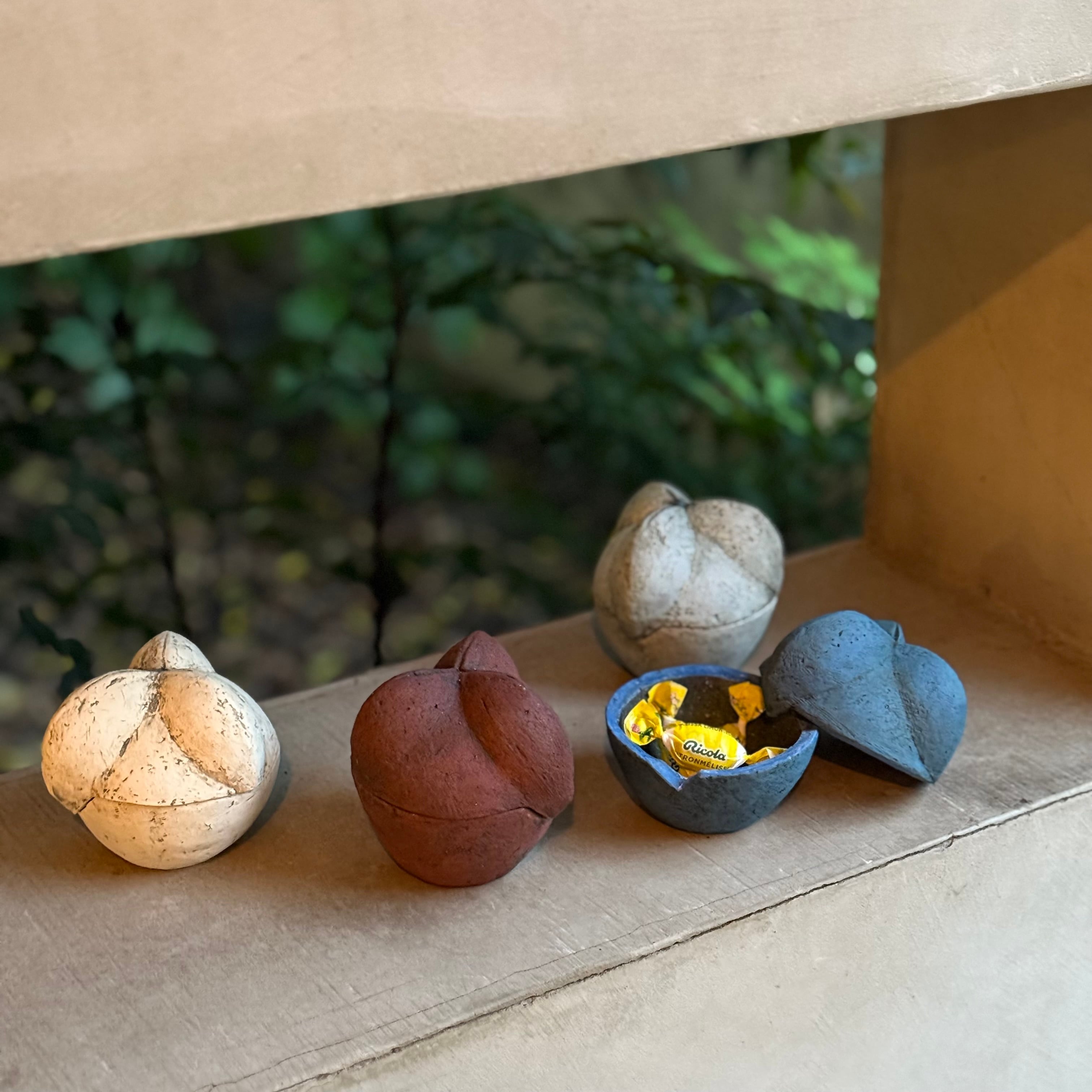 鷹尾 葉子 | gallery 一白