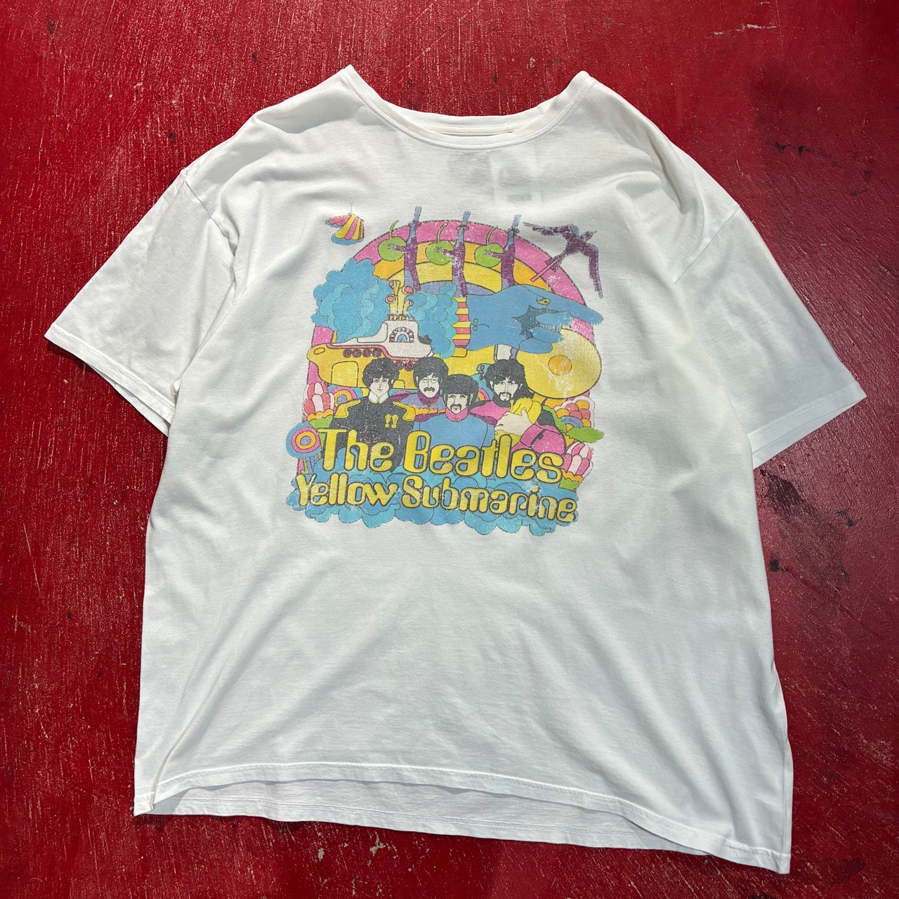 THE BEATLES “Yellow Submarine” プリントTシャツ