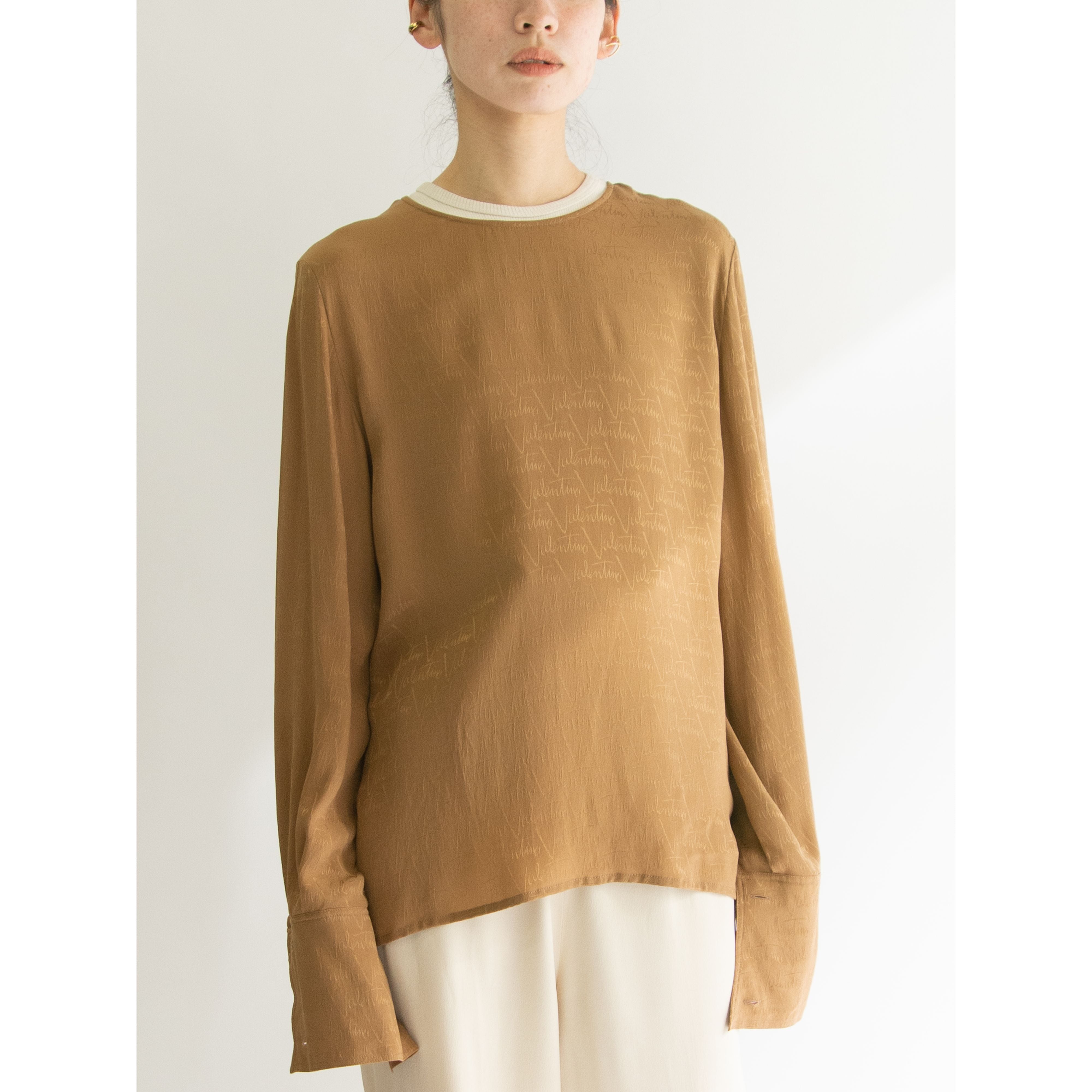 valentino Miss V】Made in Italy 100% Silk Pullover Blouse valentino Miss V】Made in Italy 100% Silk Pullover Blouse