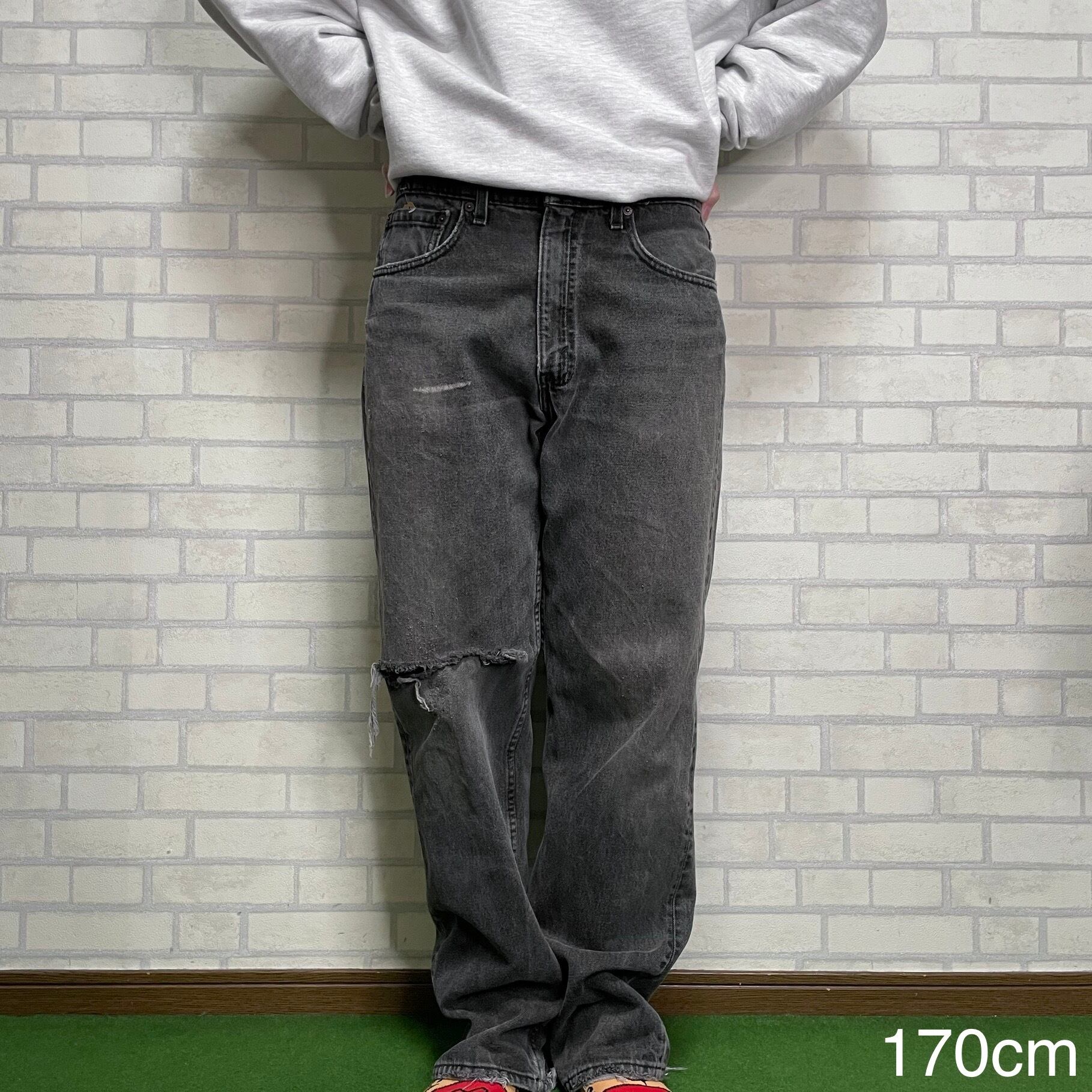 W32×L32】Levi