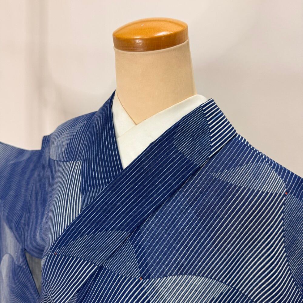 小紋 夏 紗 夏用 幅広 大きい 洗える着物 裄66cm 身丈159.3cm 花柄 お洒落着 普段着 ポリエステル 青 美品 M サイズ 6145