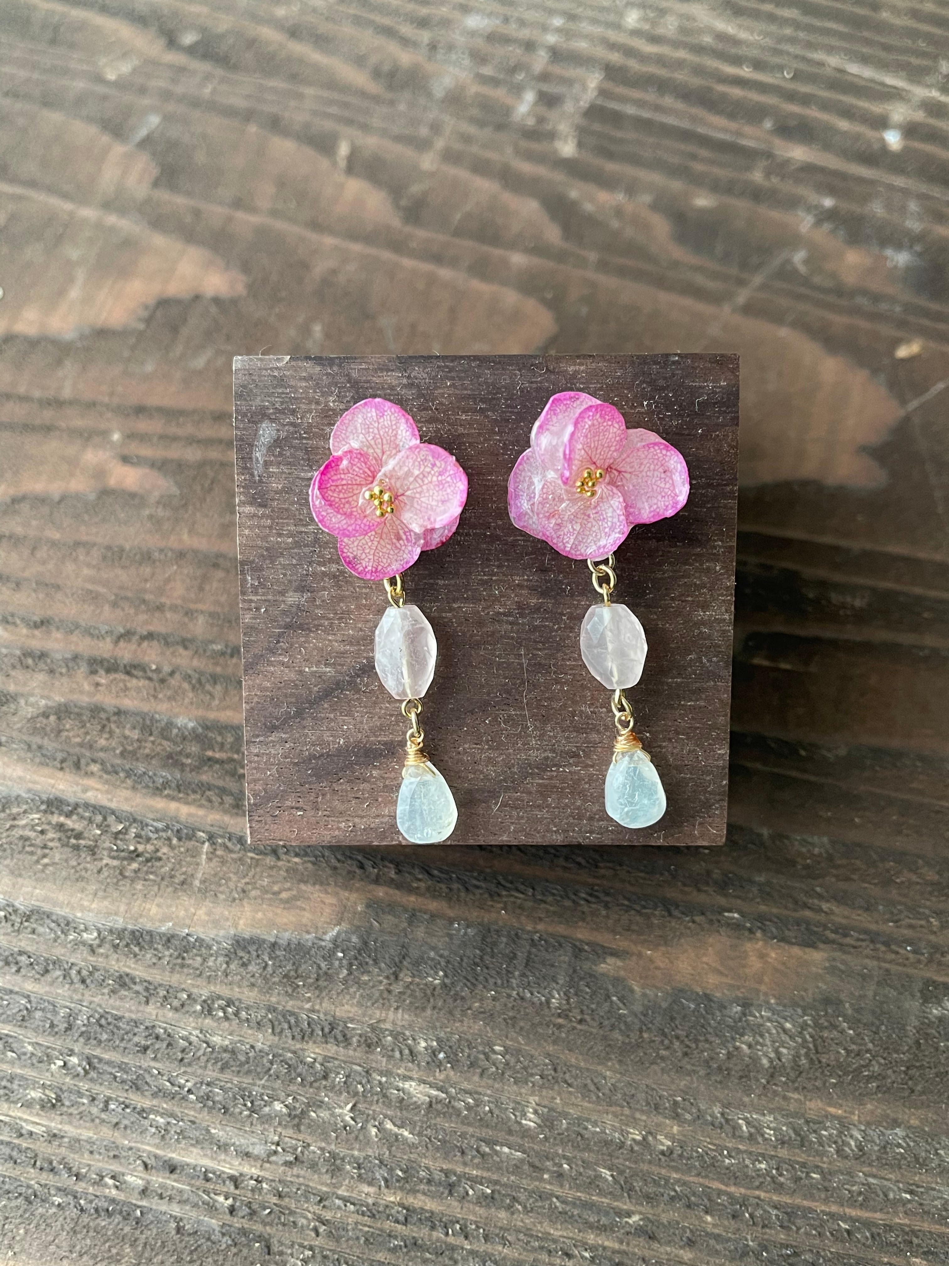 季節のお花 紫陽花 組み合わせ自由ピアス Sana Flower Jewelry