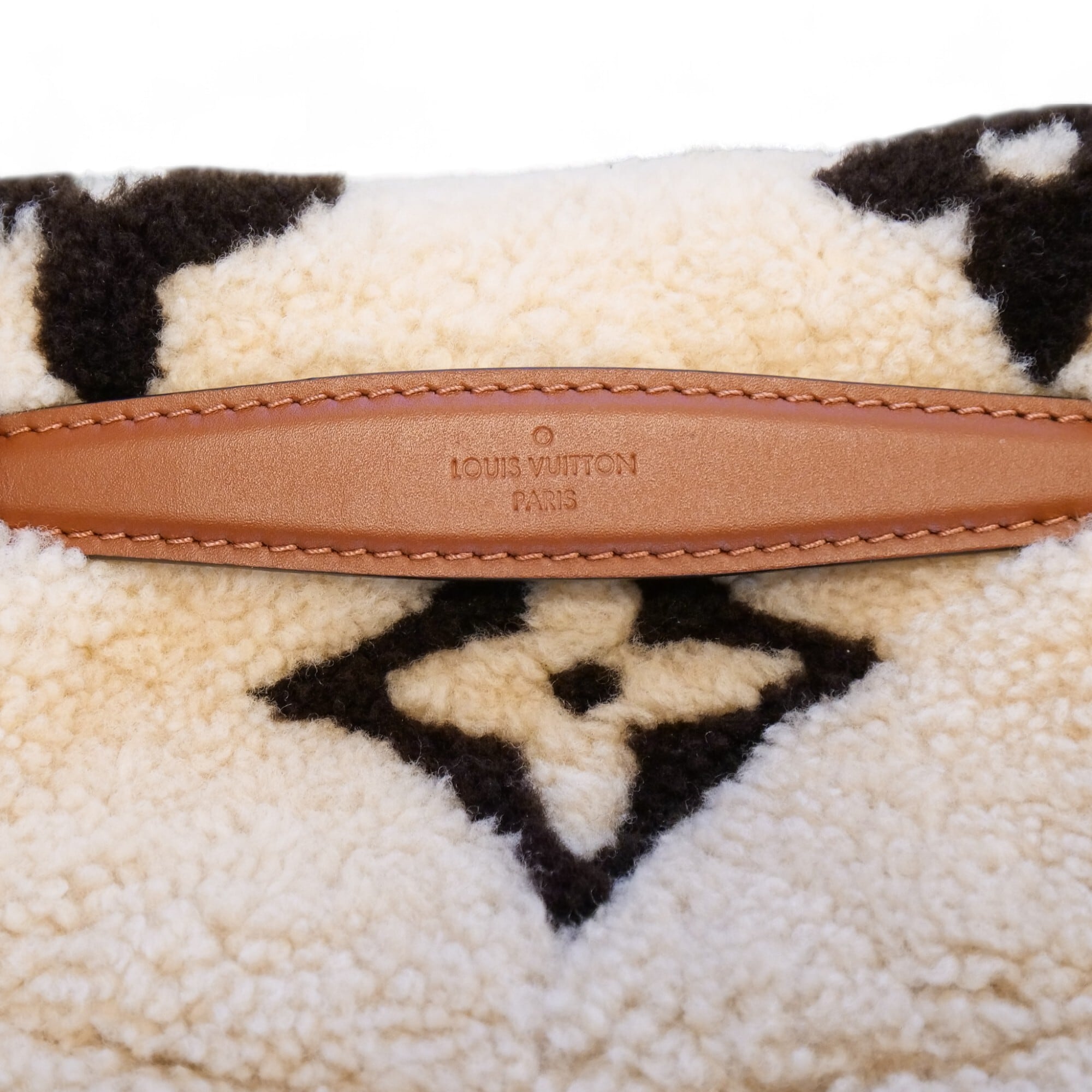 LOUIS VUITTON ルイヴィトン バムバッグ M55425 ジャイアント