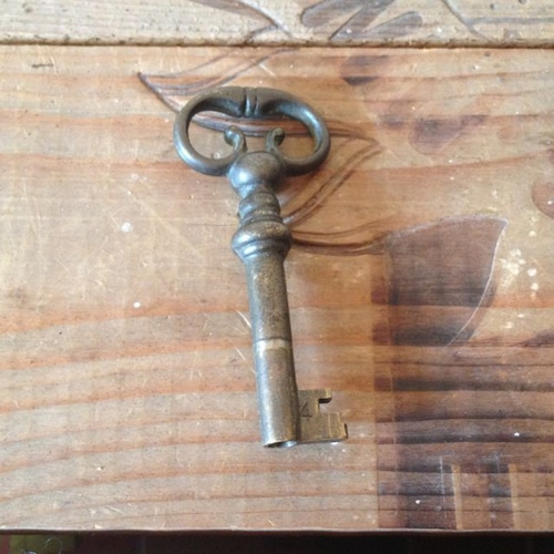 ヴィンテージ キー真鍮の鍵