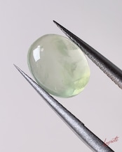 Natural Prehnite 2.8ct Loose Gemstone|天然プレナイト 2.8ct ルース【LE-0050】