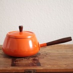ドイツ ヴィンテージ　オレンジ色のレトロな片手アルミ鍋（フォンデュ鍋？）