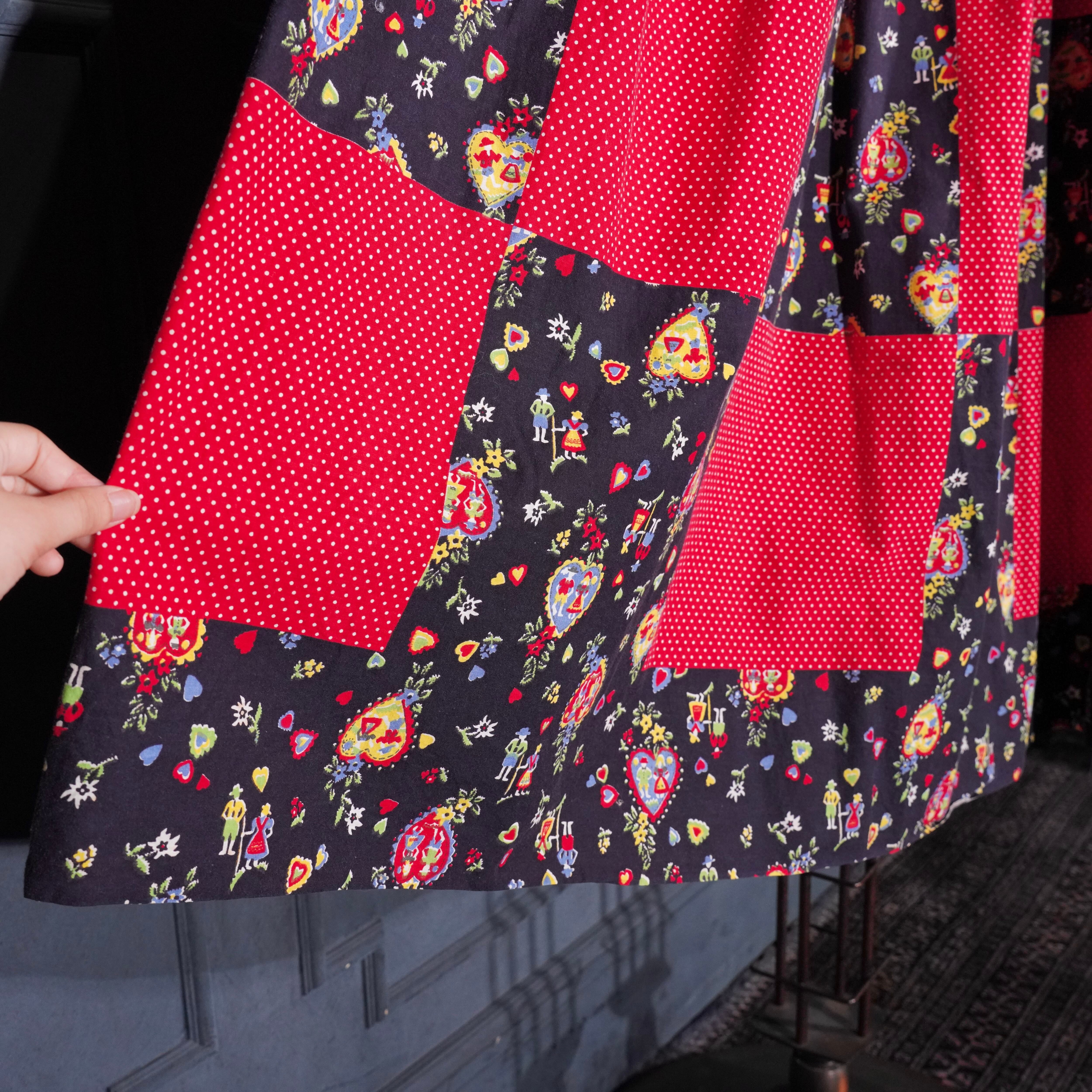 70's USA VINTAGE FLOWER DOT PATTERNED PATCHWORK DESIGN COTTON LONG