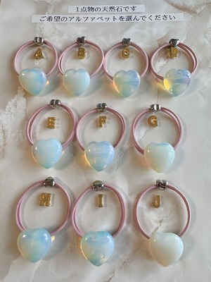 Pu'uwai heart Opalite hair accessory（ぷっくりハートオパライト天然石ヘアゴム)